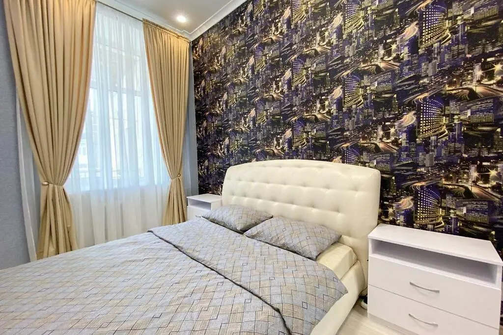 Comfortable Luxury Apartment With 3 Rooms. Center Heart Of Kiev