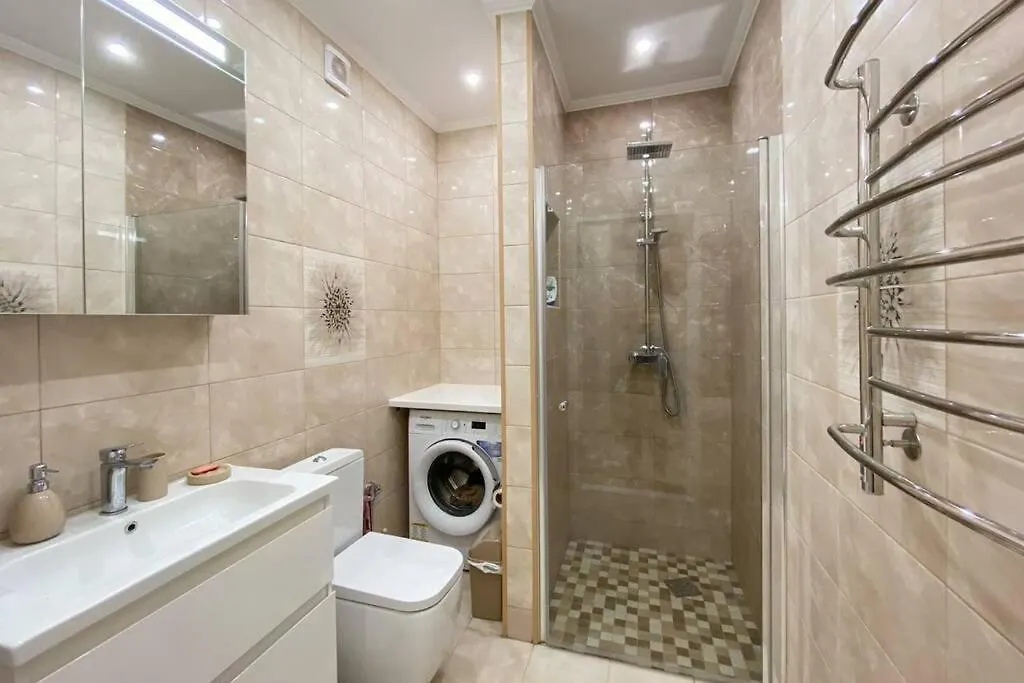Comfortable Luxury Apartment With 3 Rooms. Center Heart Of Kiev